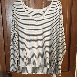Long sleeve American Eagle top